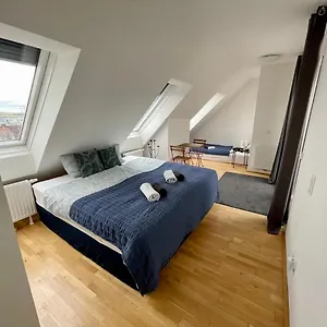 Eca Rooftop Live - Private & Serviced , Viena Austria